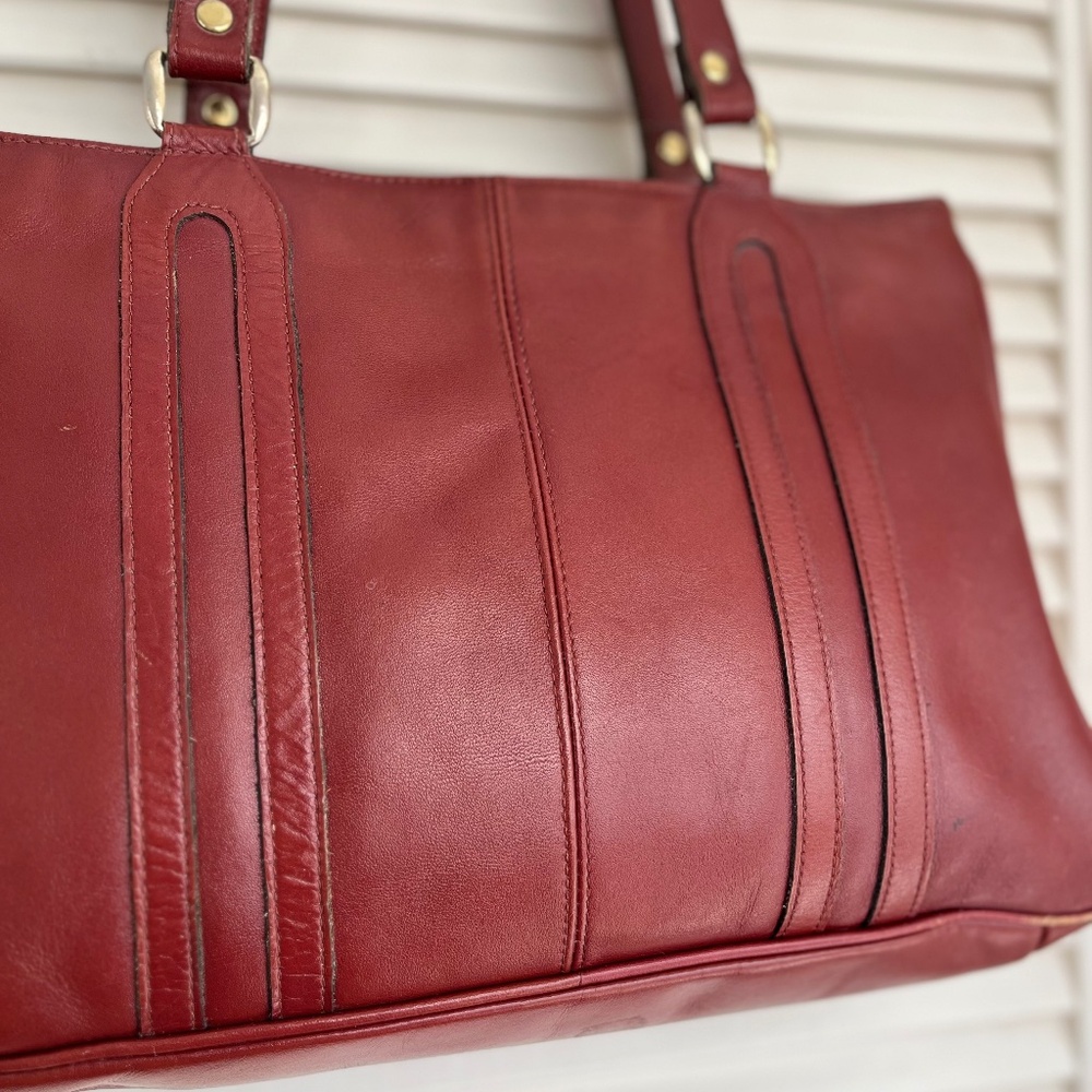 Vintage Double-Zip Chestnut Leather Shoulder Bag 12x9x3